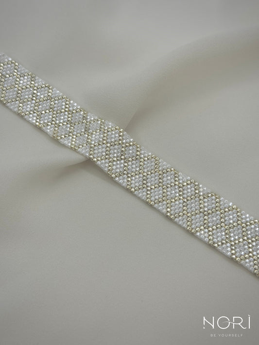 Mosaïque_Alb perlat cu argintiu