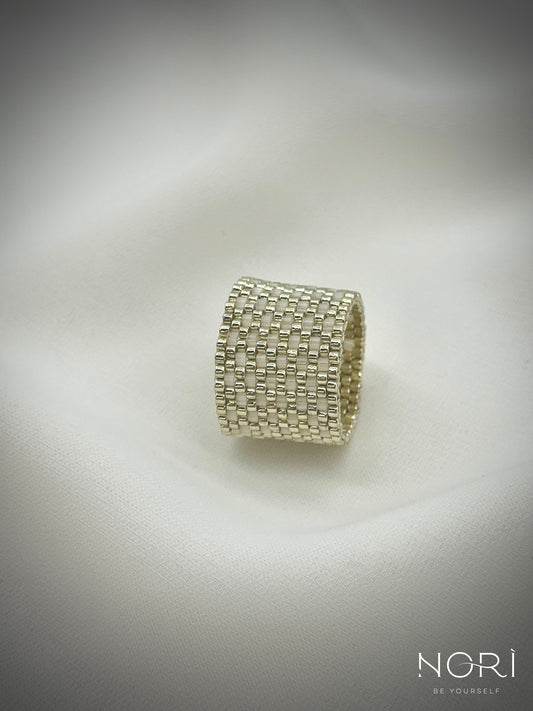 Tresor_Argintiu cu satin alb