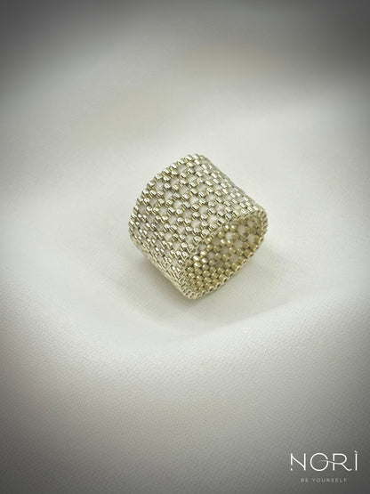 Tresor_Argintiu cu satin alb