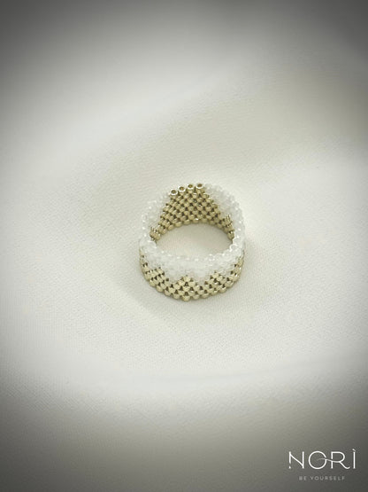 Vibration_Argintiu cu satin alb
