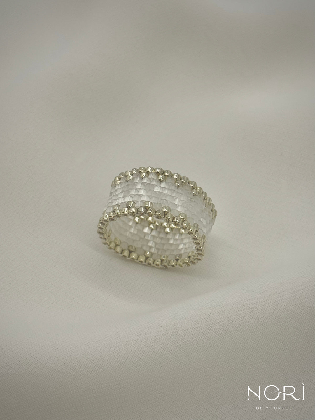 Pulsation_Argintiu cu satin