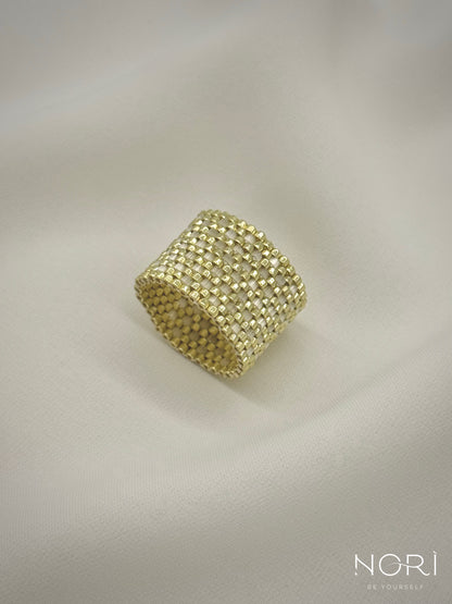 Tresor_Auriu pal cu satin