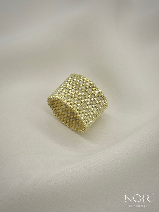 Tresor_Auriu pal cu satin