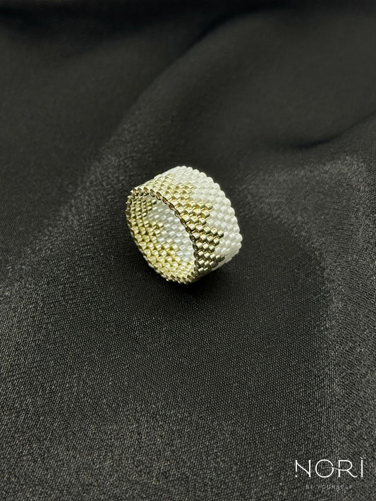 Vibration_Alb perlat cu argintiu