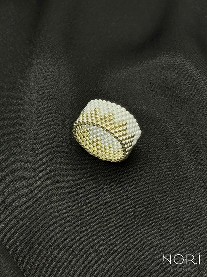 Vibration_Alb perlat cu argintiu