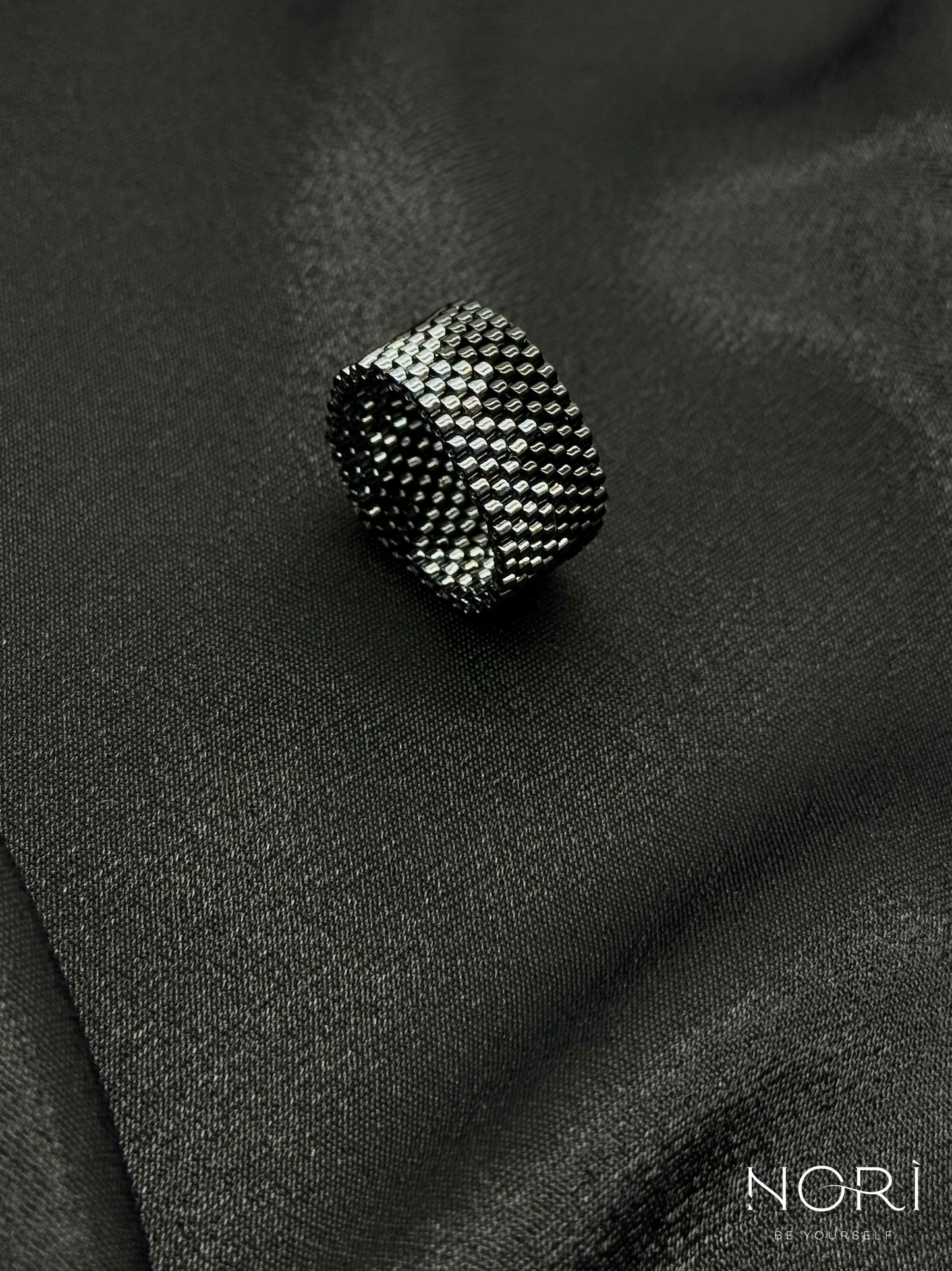 Vibration_Negru cu metalic