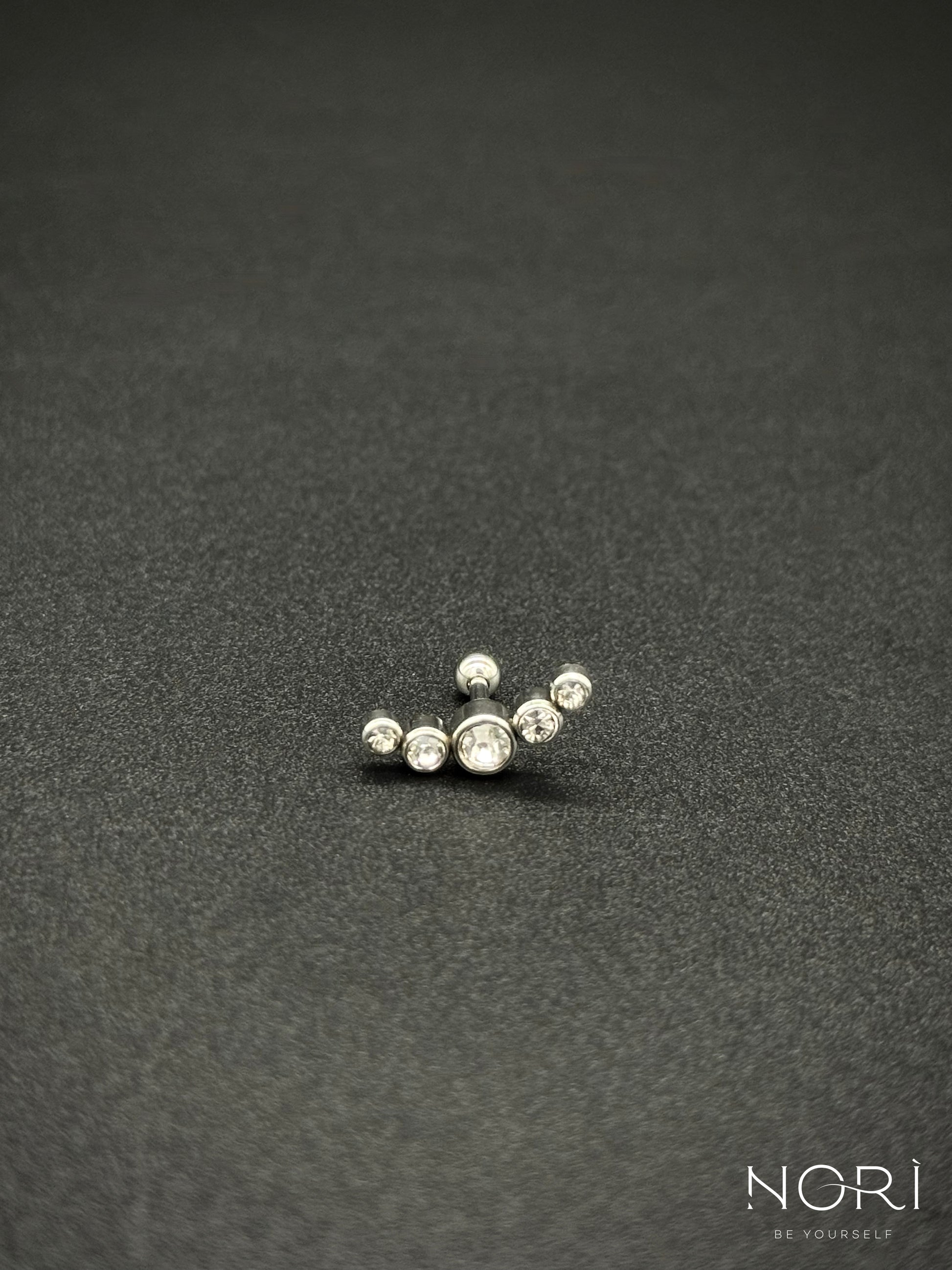 Piercing_Arras_argintiu