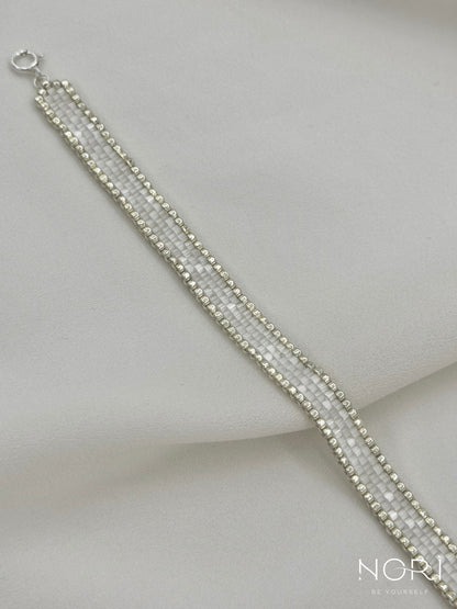 Contour_Argintiu cu satin