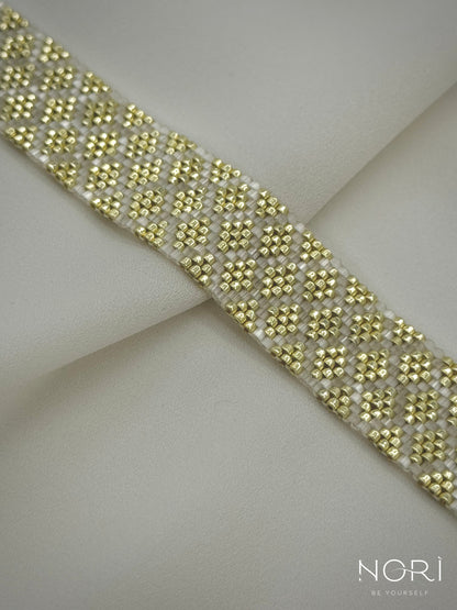 Mosaïque_Auriu pal cu satin