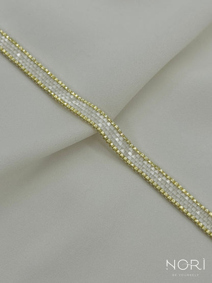 Contour_Auriu pal cu satin