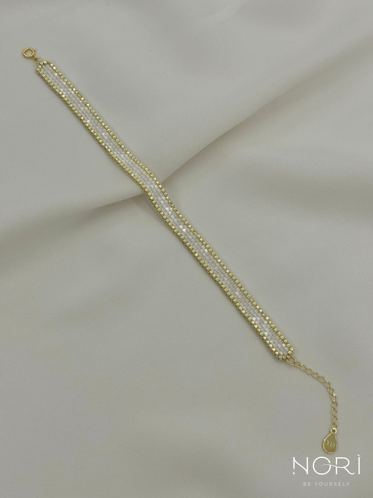 Contour_Auriu pal cu satin_cu extensie