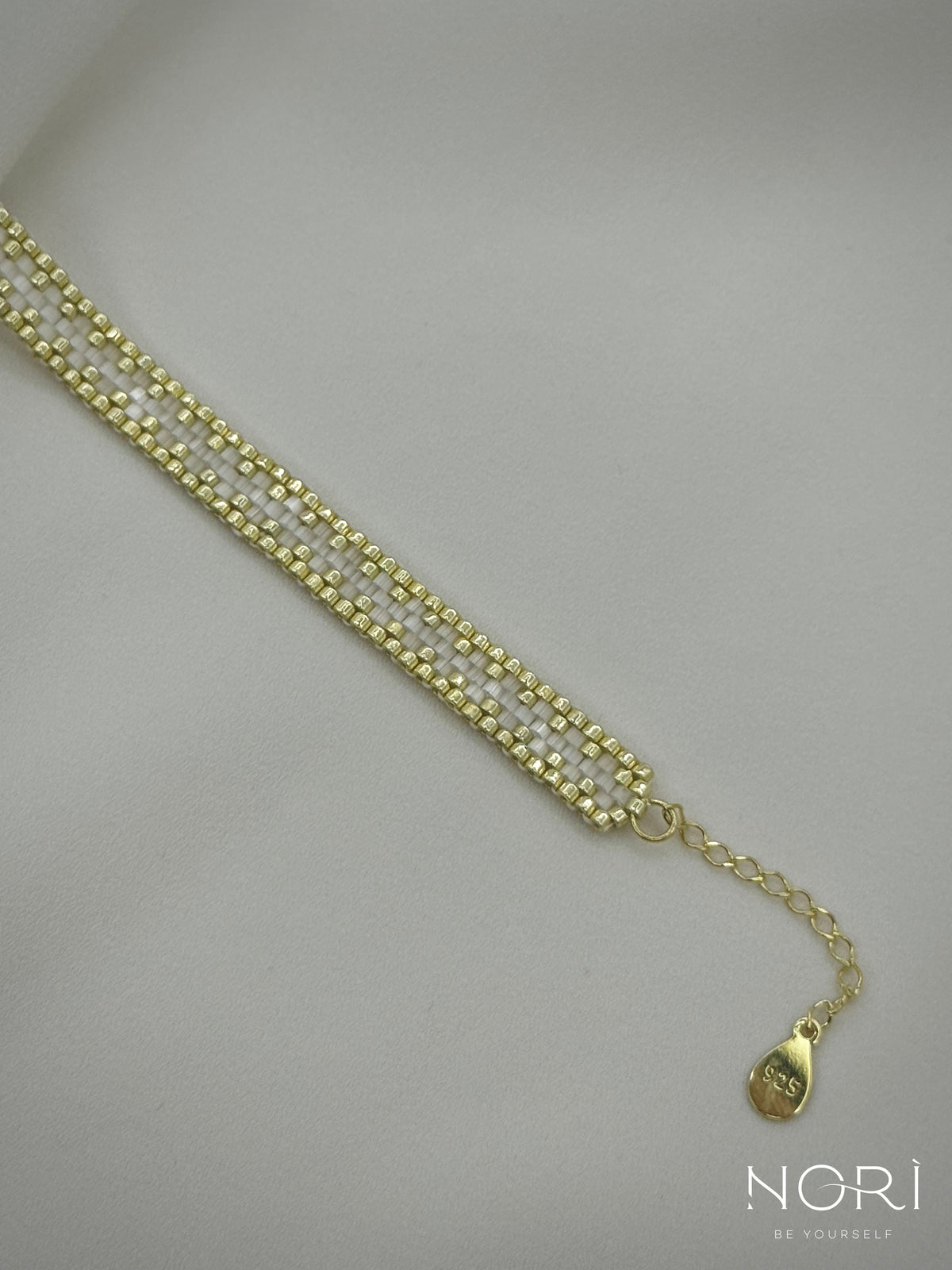 Tissé_Auriu pal cu satin_cu extensie