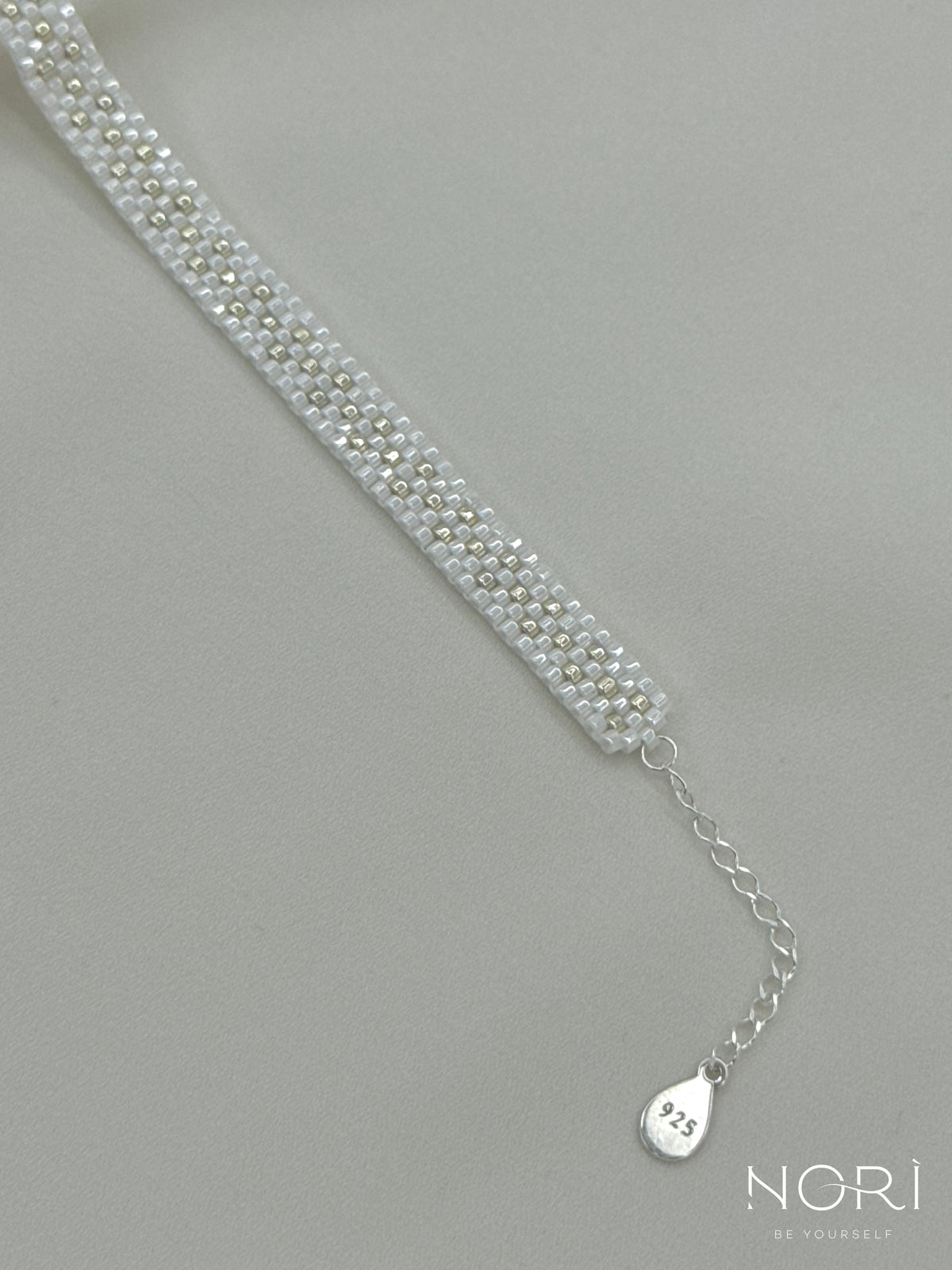 Rosée_Alb perlat cu argintiu_cu extensie