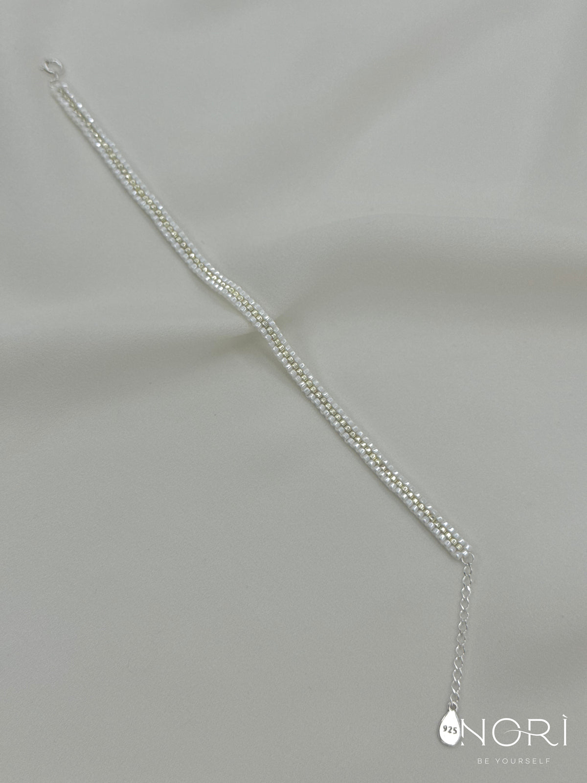 Ligne_Alb perlat cu argintiu_cu extensie