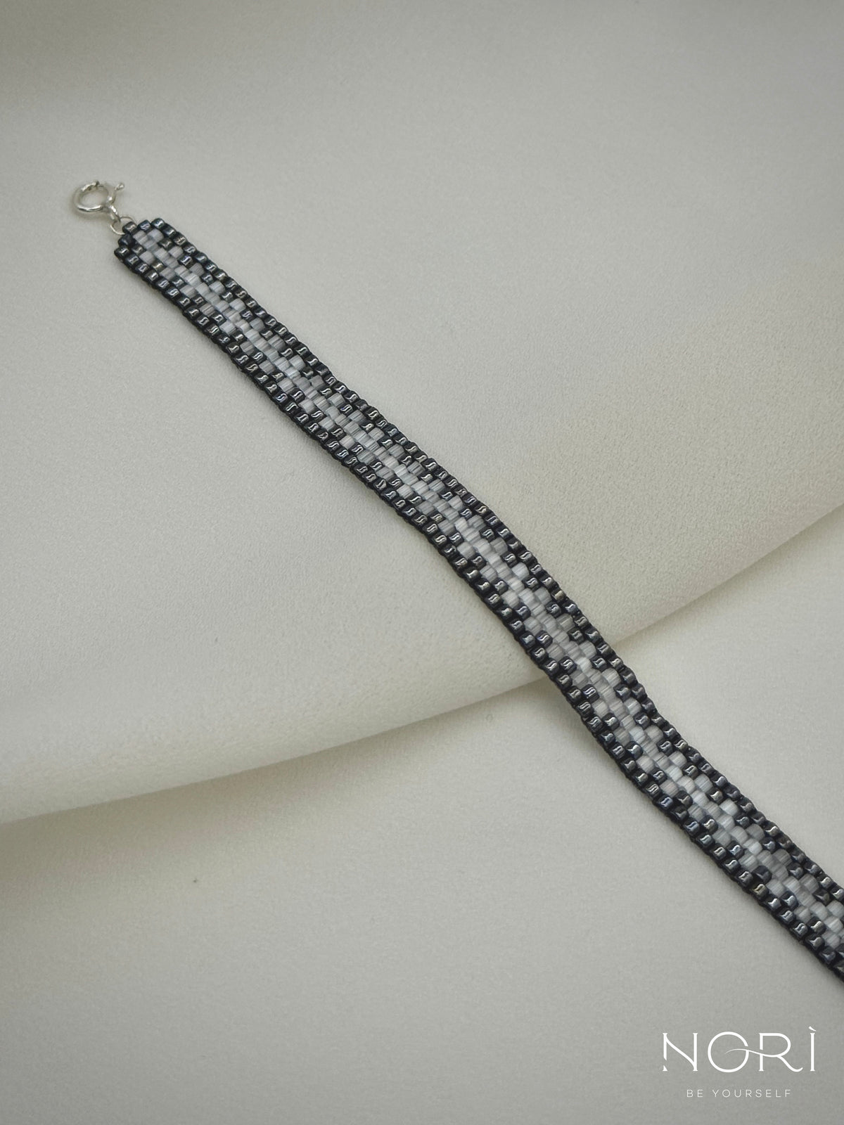 Tissé_Metalic antracit cu satin