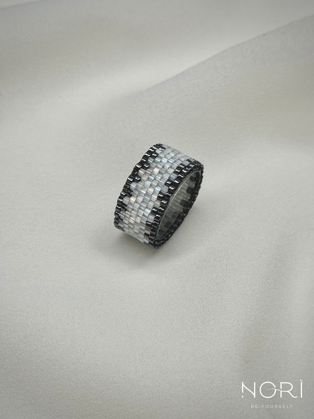Pulsation_Metalic antracit cu satin