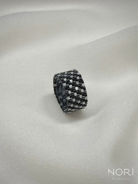 Harmonie_Negru metalic cu satin