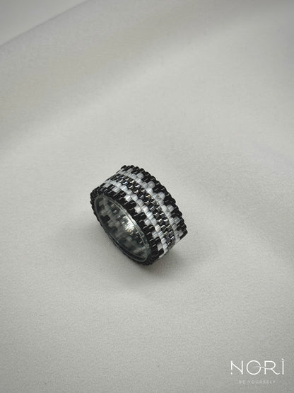 lllusion_Negru metalic cu satin