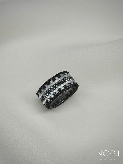 llusion_Negru metalic cu satin